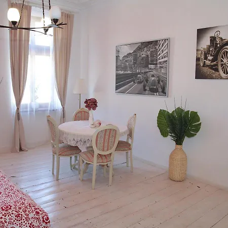 Apartment Grey Studio *